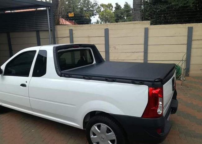 Nissan NP200 Clip On Tonneau Cover